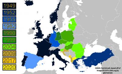 1020px-History_of_NATO_enlargement2.jpg