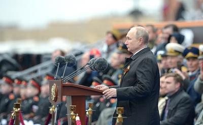 2021_Victory_DayPutin.jpg